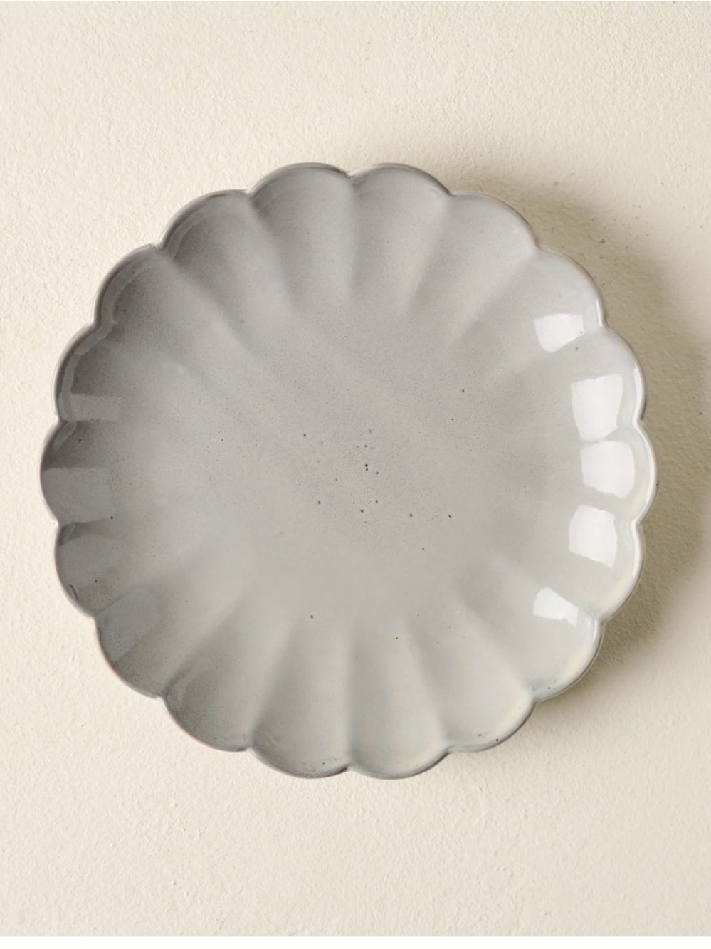 Magnolia Gray Scalloped Ceramic Dinner Plates Set of 6